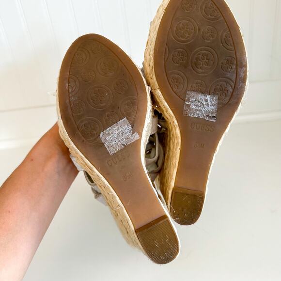 GUESS Onixx Snake Embossed Leather Wedge Platform Espadrille Sandal White 8.5 - Picture 7 of 10